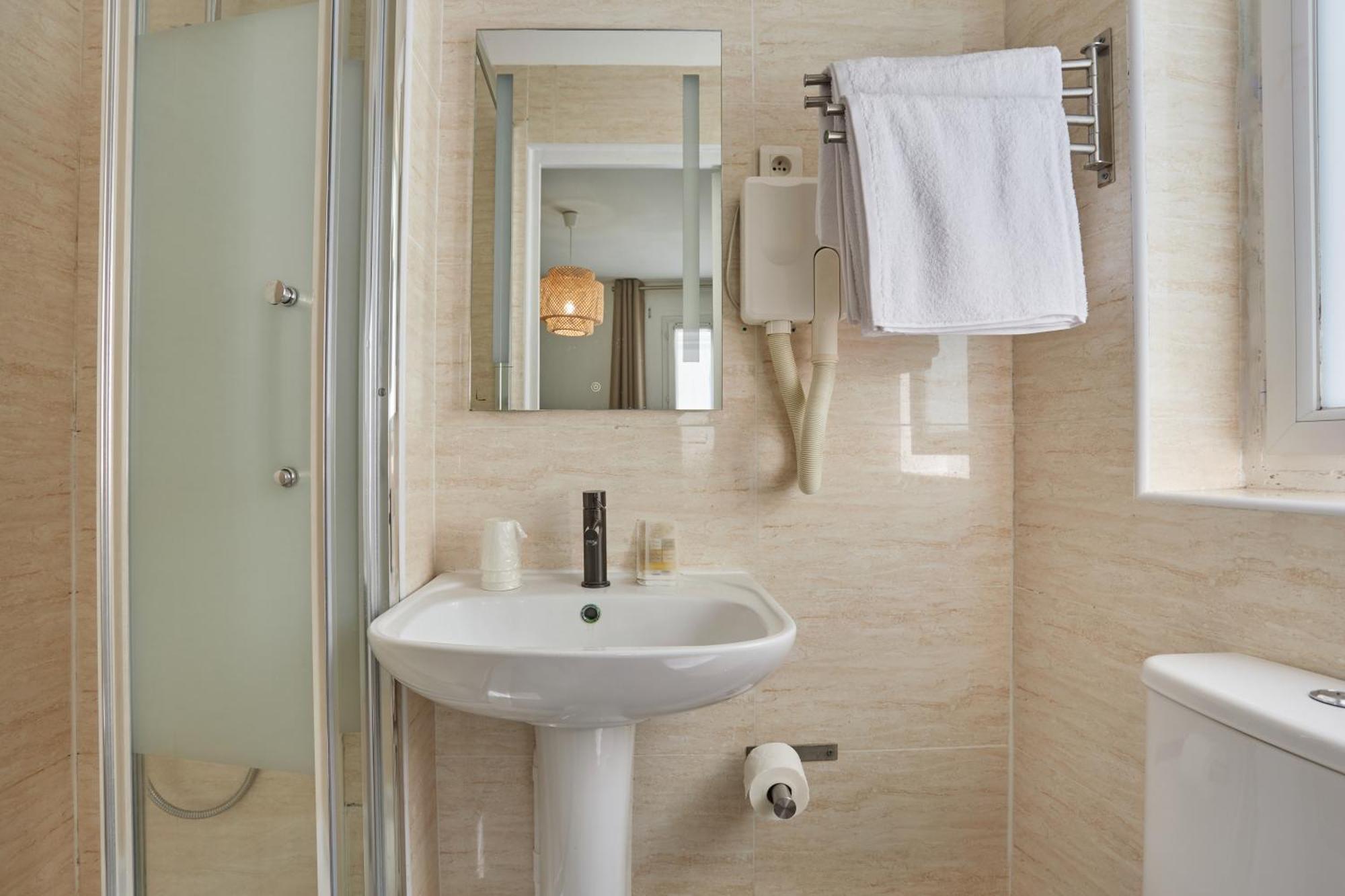 Merryl Hotel Παρίσι Εξωτερικό φωτογραφία